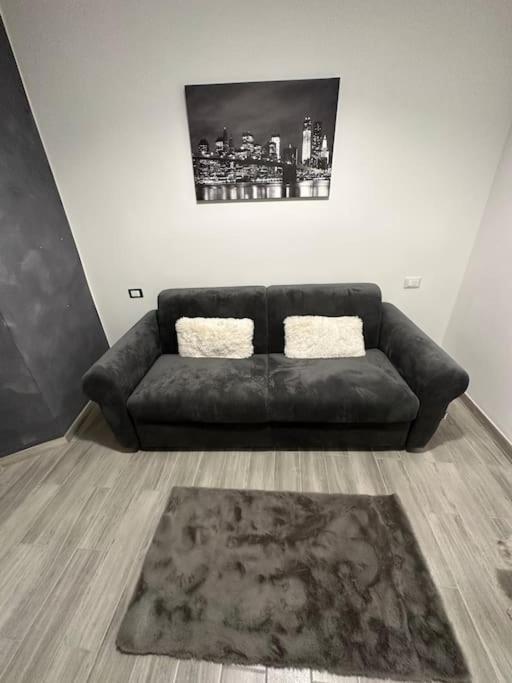 Rivers Malavolta - One-Bedroom Apartment - 8
