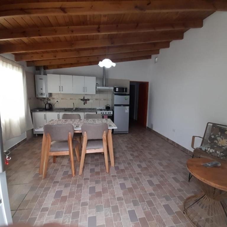 Monseñor Fagnano 592 "7" - Apartamento de 2 dormitorios - 4