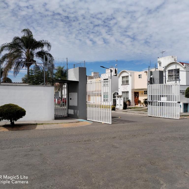 Casa Gerbera Queretaro - Three-Bedroom House - 40