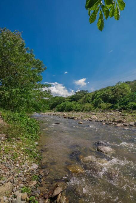 Hermosa finca campestre en San Jerónimo - Casa de 4 dormitorios - 11
