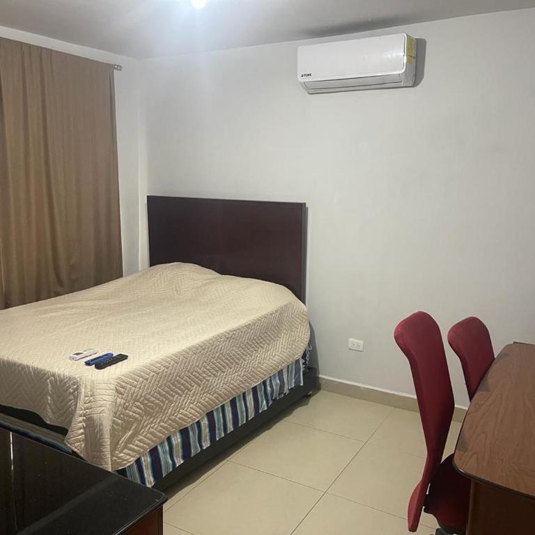 Departamento Tranquilo NL - One-Bedroom Apartment - 2