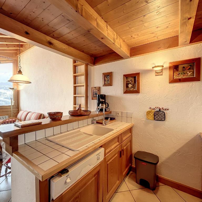 Appartement 3 pièces proche pistes à Combloux avec parking - Appartement 2 Chambres - 6