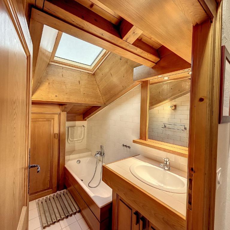 Appartement 3 pièces proche pistes à Combloux avec parking - Appartement 2 Chambres - 11