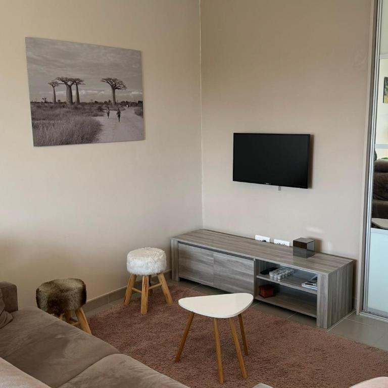 Appartement Moderne près de la Plage et du Centre - 2 Chambres, Balcon, Parking, Animaux Acceptés - FR-1-487-363 - Apartment - 11