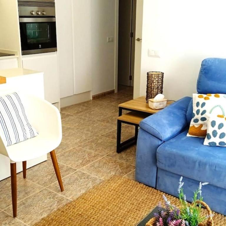Apartamento frente al mar - Two-Bedroom Apartment - 24