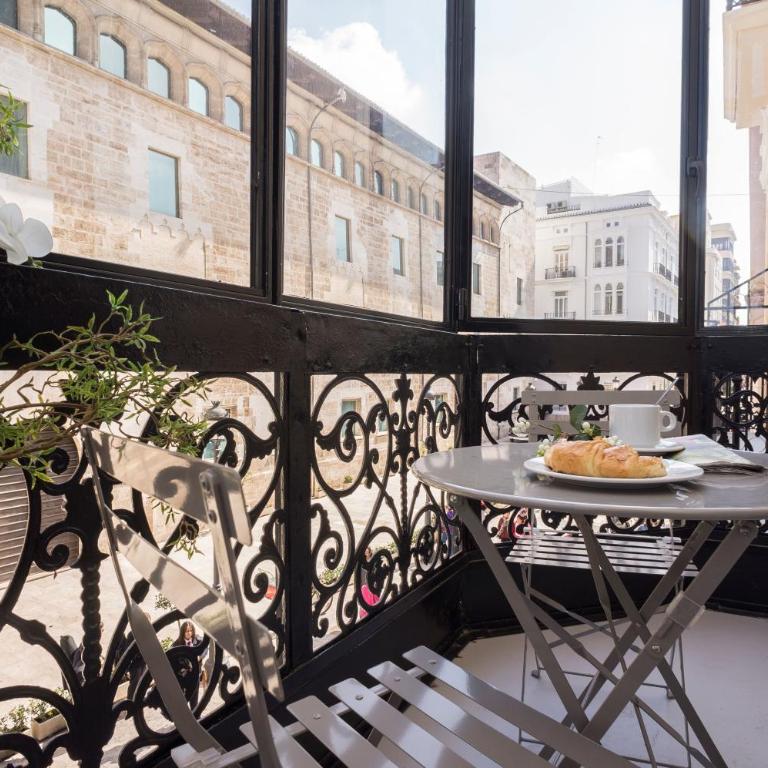 Hotel San Lorenzo Boutique Plaza - Deluxe King Studio - 4