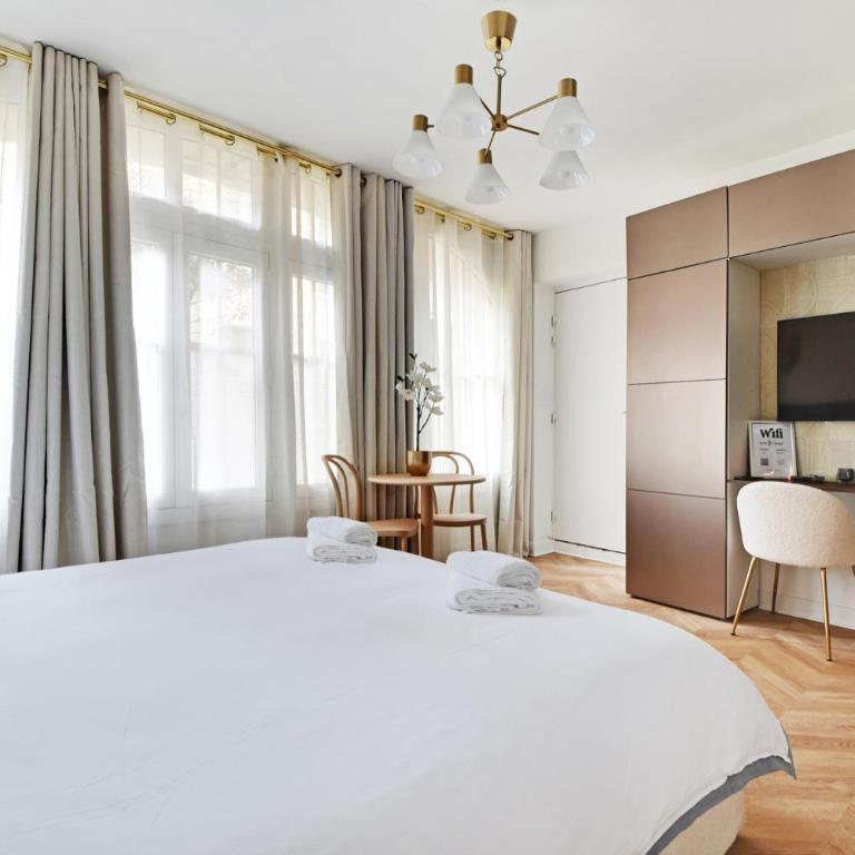 Studio Place des Vosges - Le Marais - Appartement 1 Chambre - 5