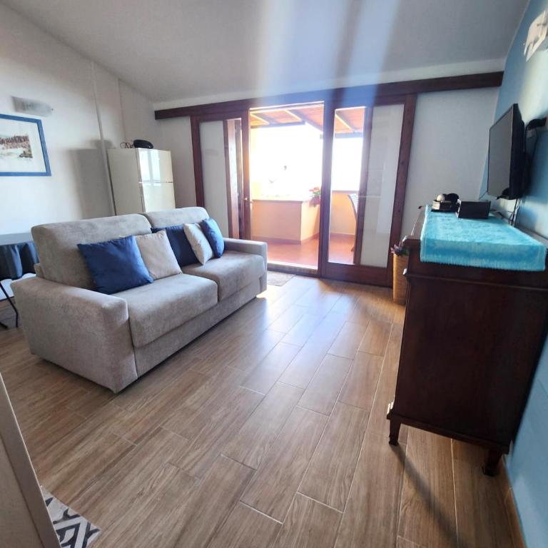Casa Laura vista mare, Best Vacation Ever - Appartamento con 1 Camera da Letto - 2