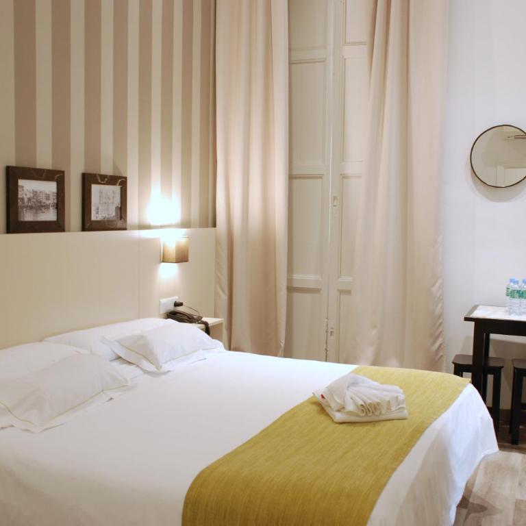 Hotel San Lorenzo Boutique Plaza - Premium Quadruple Room - 8