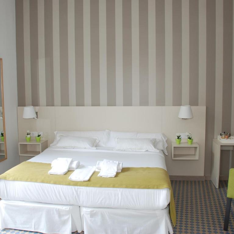 Hotel San Lorenzo Boutique Plaza - Deluxe Double Room - 6