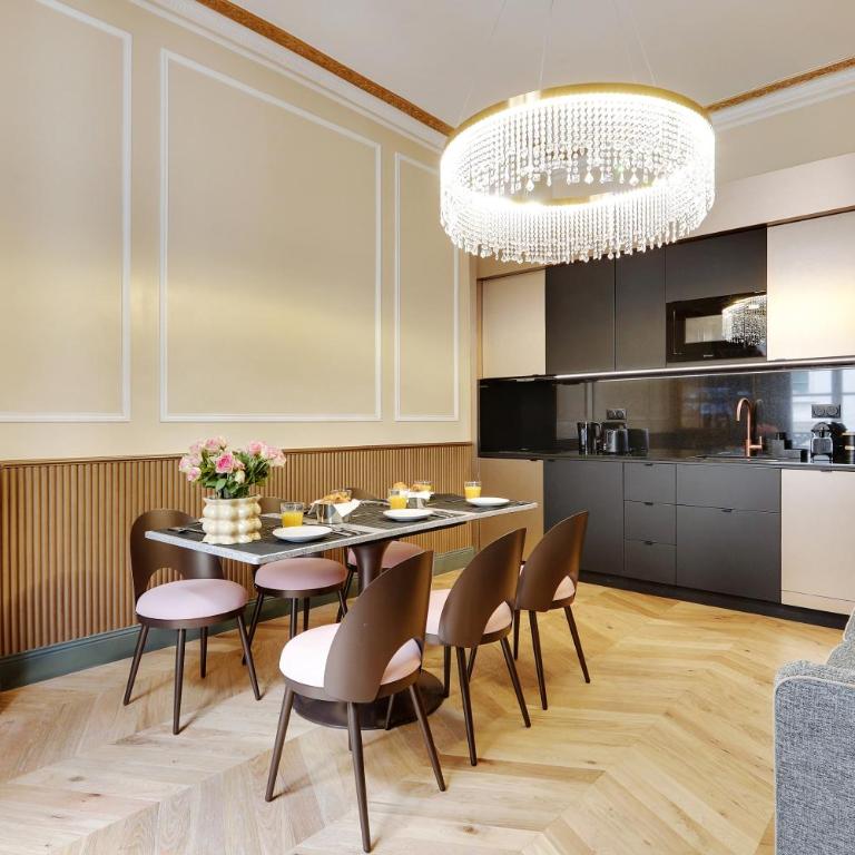 Pick A Flat's Apartments in La Madeleine-Opéra - Rue de l'Arcade - Appartement 3 Chambres - 13