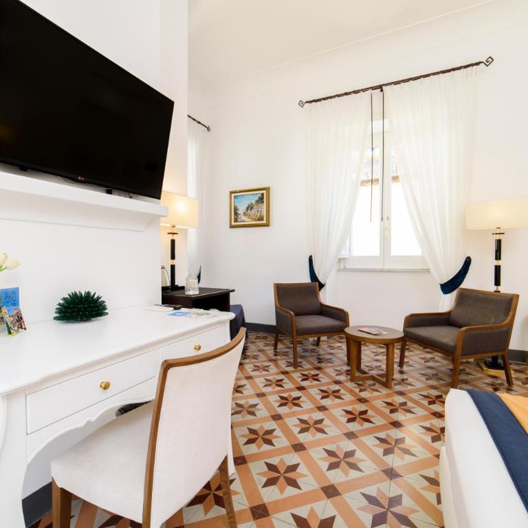 Amalfi Luxury House - Camera King - 27