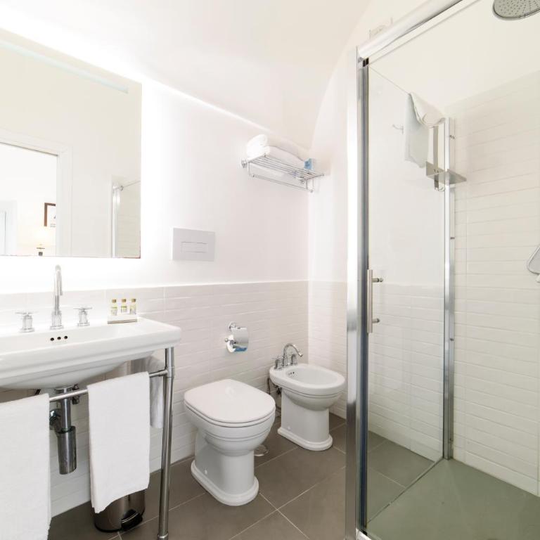 Amalfi Luxury House - Camera King - 32