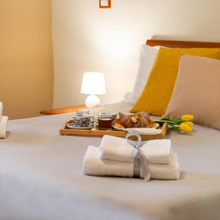 Rome's Best Holidays Guest House - Camera Tripla con Bagno Privato - 1