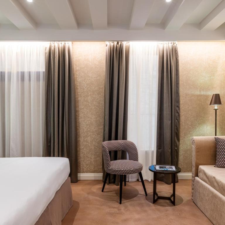 Acca Hotel - Junior Suite con Balcone - 6