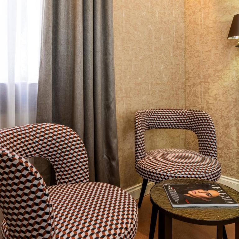 Acca Hotel - Camera Matrimoniale Standard - 8