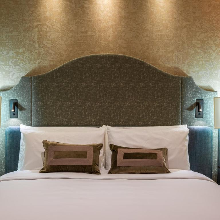Acca Hotel - Camera Matrimoniale Superior - 8