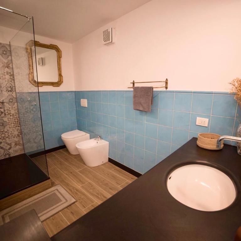 La Loggia delle Regine historic center apartment in a period building, facing the Aquarium with Wi Fi and AC - Appartamento con 2 Camere da Letto - 8