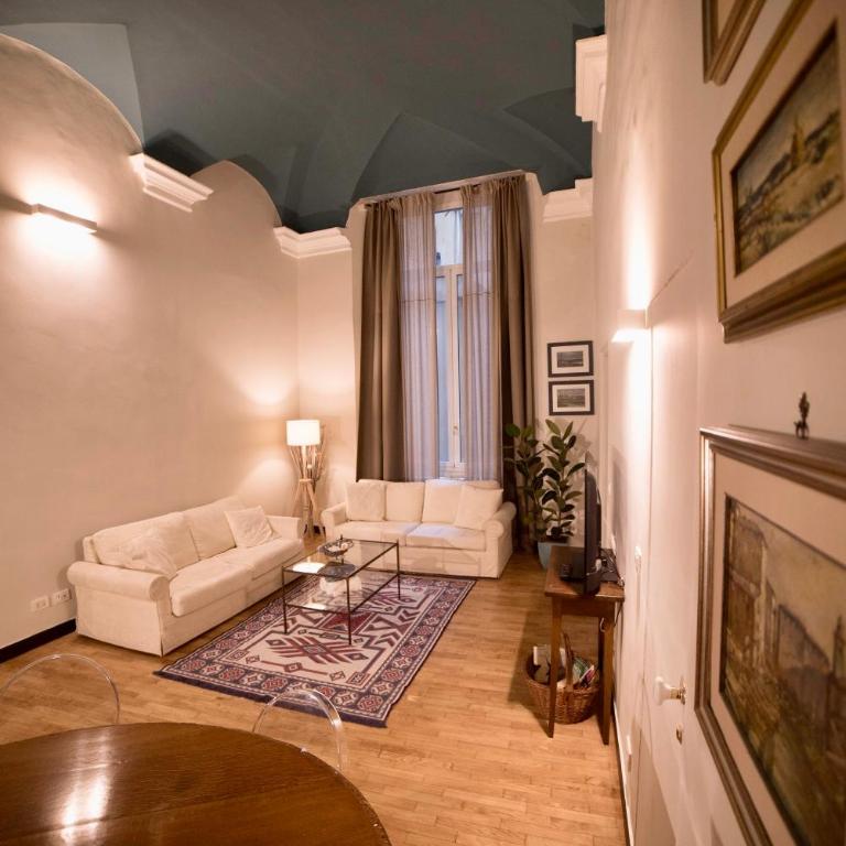 La Loggia delle Regine historic center apartment in a period building, facing the Aquarium with Wi Fi and AC - Appartamento con 2 Camere da Letto - 18