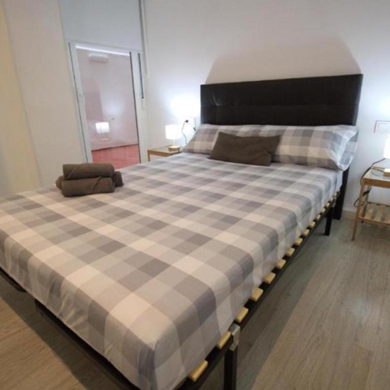 Tus Habitaciones en Ruzafa - Small Double Room - 1