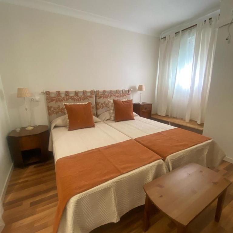 Increíble piso muy Centrico - Two-Bedroom Apartment - 1