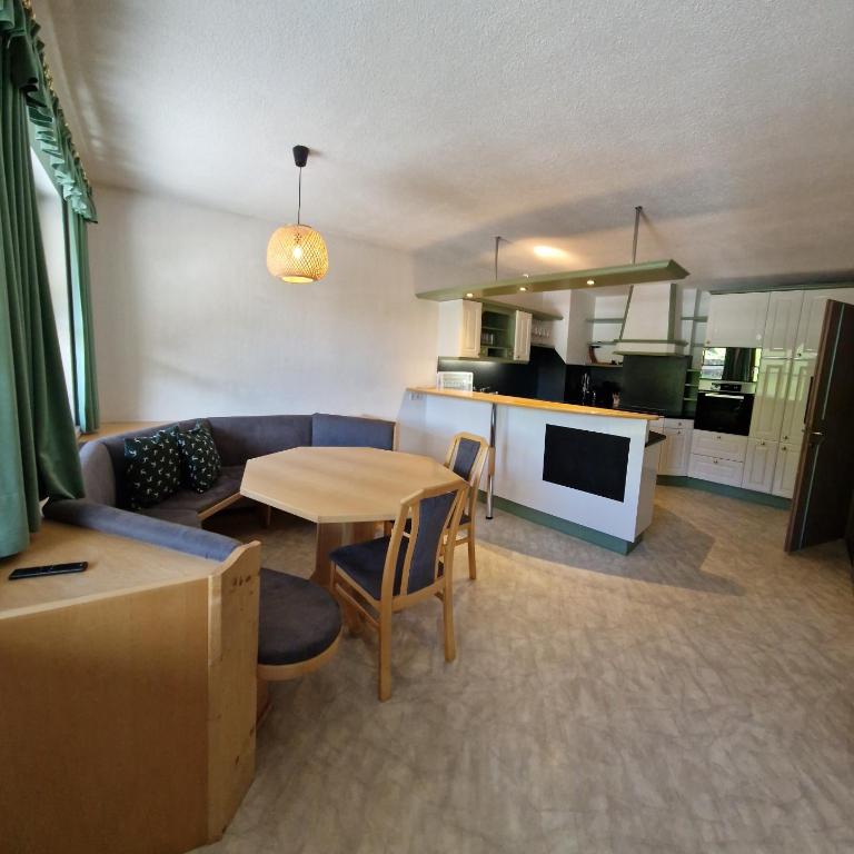 Handlars Residenz - Apartment mit 3 Schlafzimmern - 1