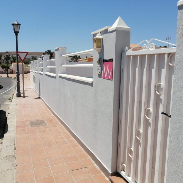 Villa Rochelle - Villa with Private Pool - 43