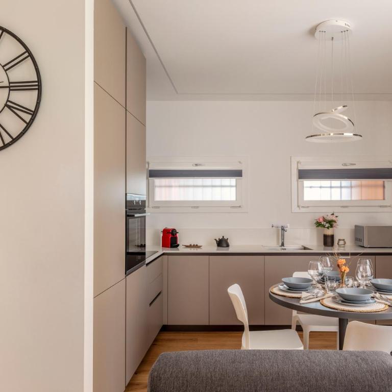 Lake Modern Suites - Free Parking - Appartamento Superior - 25