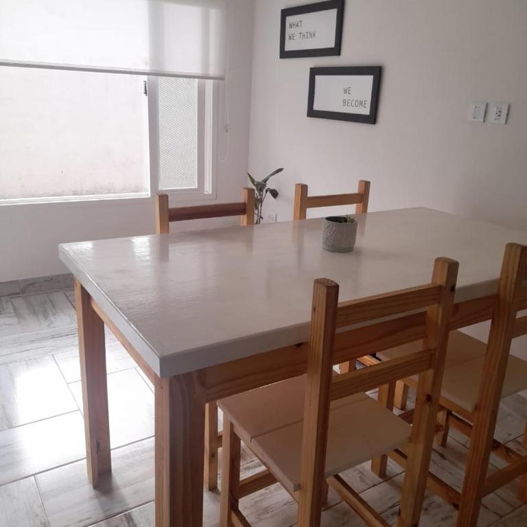 Yrigoyen 5 - Apartamento de 1 dormitorio - 1