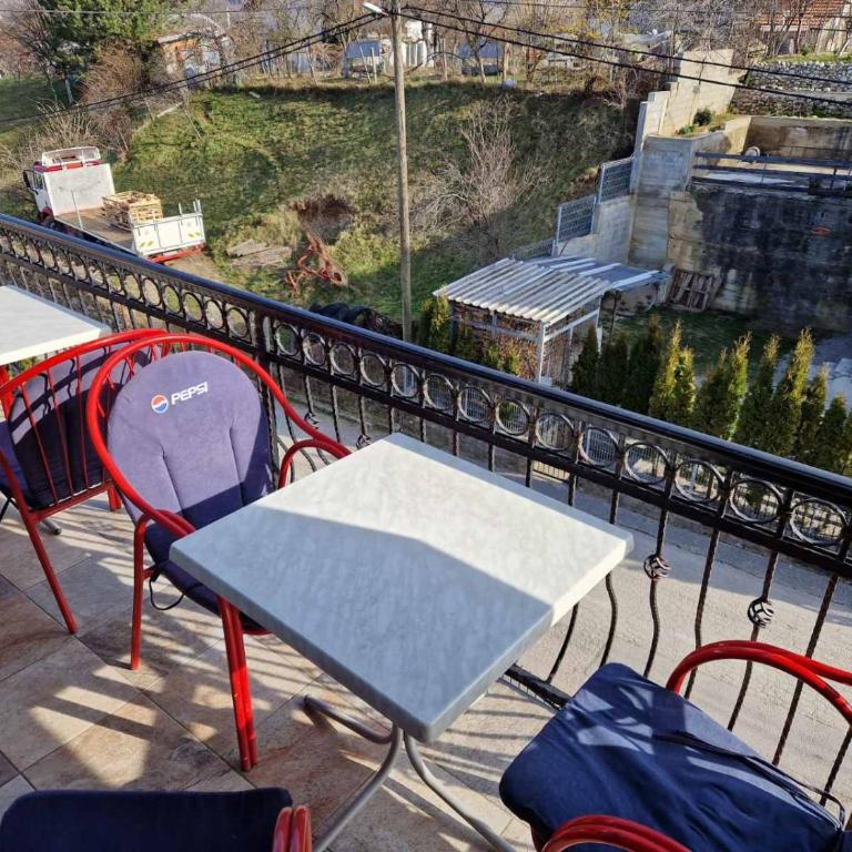 Apartman Mia - Three-Bedroom Apartment - 6