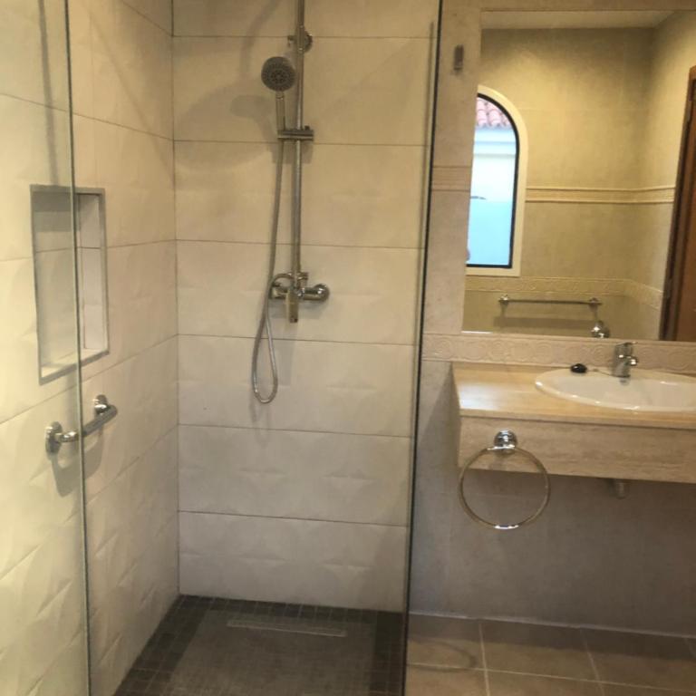 Villa Rochelle - Villa with Private Pool - 28