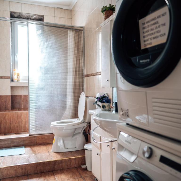 Central 4 Bedroom 154m2 Apartment with terrace - Appartement 4 Chambres avec Balcon - 18