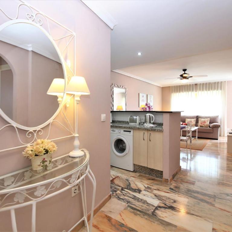 Estepona Port Apartment OCEAN - One-Bedroom Apartment - 20