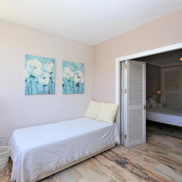 Estepona Port Apartment OCEAN - One-Bedroom Apartment - 7
