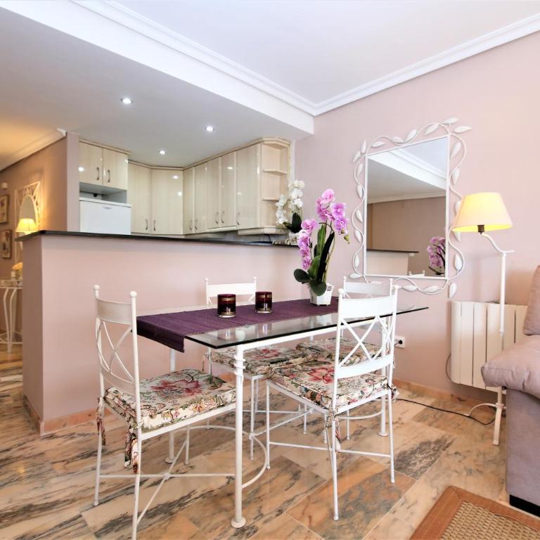 Estepona Port Apartment OCEAN - One-Bedroom Apartment - 12