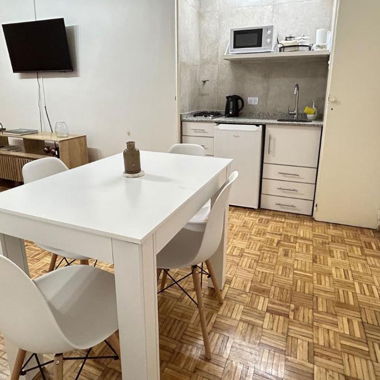 AREN0003 Estudio con Encanto: Patio Luminoso - Apartamento de 1 dormitorio - 21