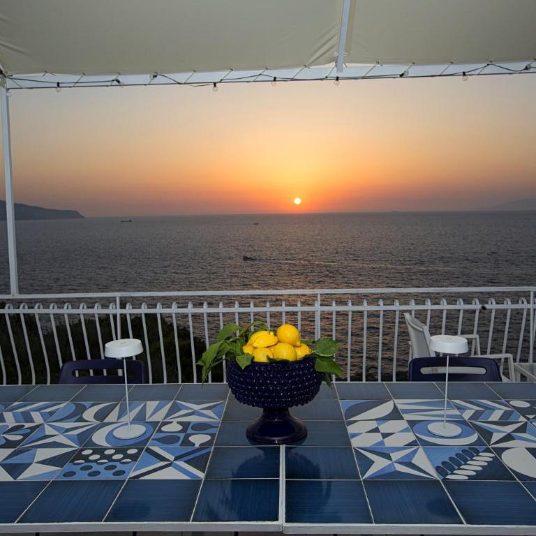 AMORE RENTALS - Villa Domus Franca - Villa con Vista Mare - 15