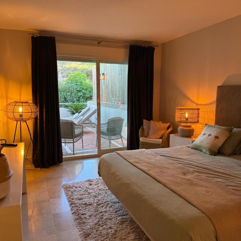 Luxury Apartment Marbella - Two-Bedroom Apartment - 28