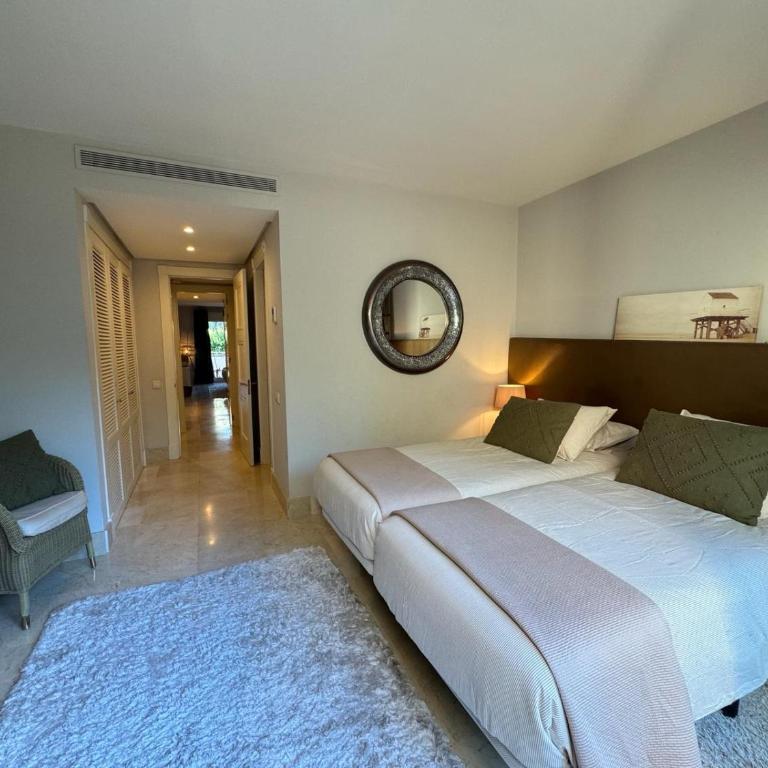 Luxury Apartment Marbella - Two-Bedroom Apartment - 32