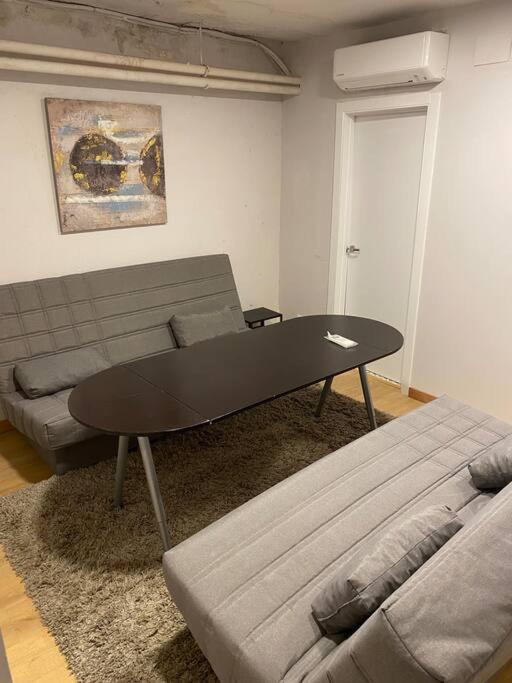 At 20' by Metro from the city centre (C) Apartamento en Av. América - One-Bedroom Apartment - 28