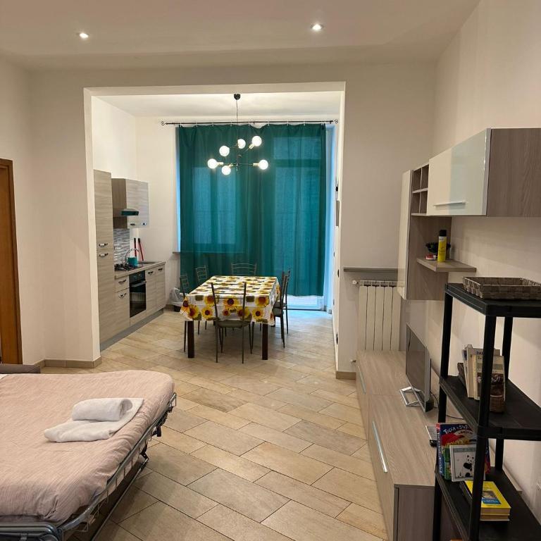 Amalia Apartment Via La Farina - Appartamento con 1 Camera da Letto - 30
