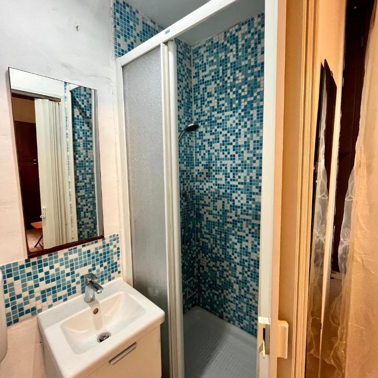 Mini Studio very Central close to the Train Station - Monolocale - 10