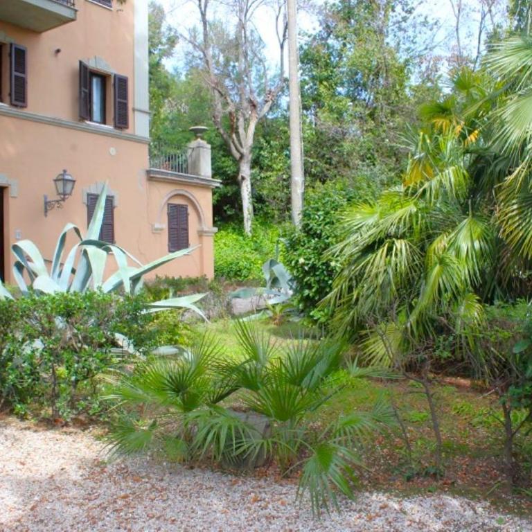 Sabina Trilo Sirolo, in centro con posto auto - Apartment - 2