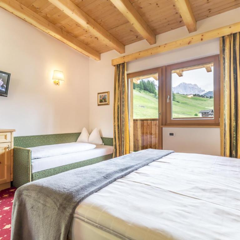 Garni Jasmin - Triple Room - 4