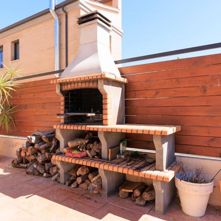 Adosado con jardín en los Xalets de Salou - Casa - 7