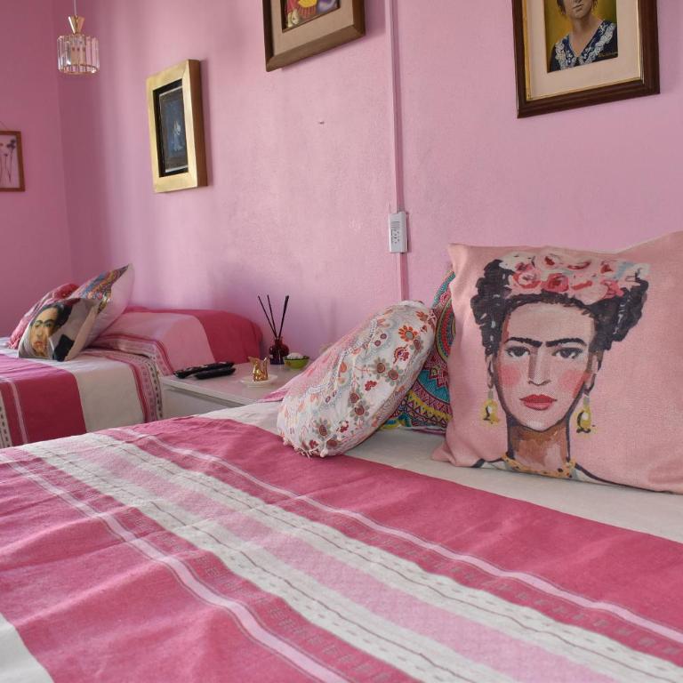 Casa Itzae La Antigua Dog Friendly - Deluxe Double Room with Two Double Beds - 20