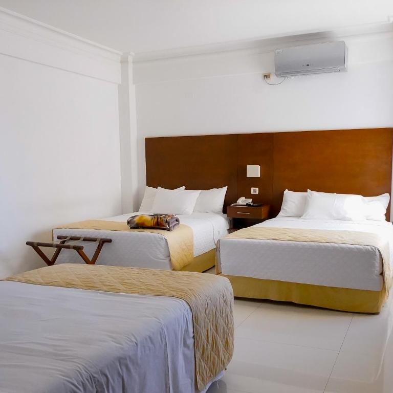 Prince Hotel - Triple Room - 1