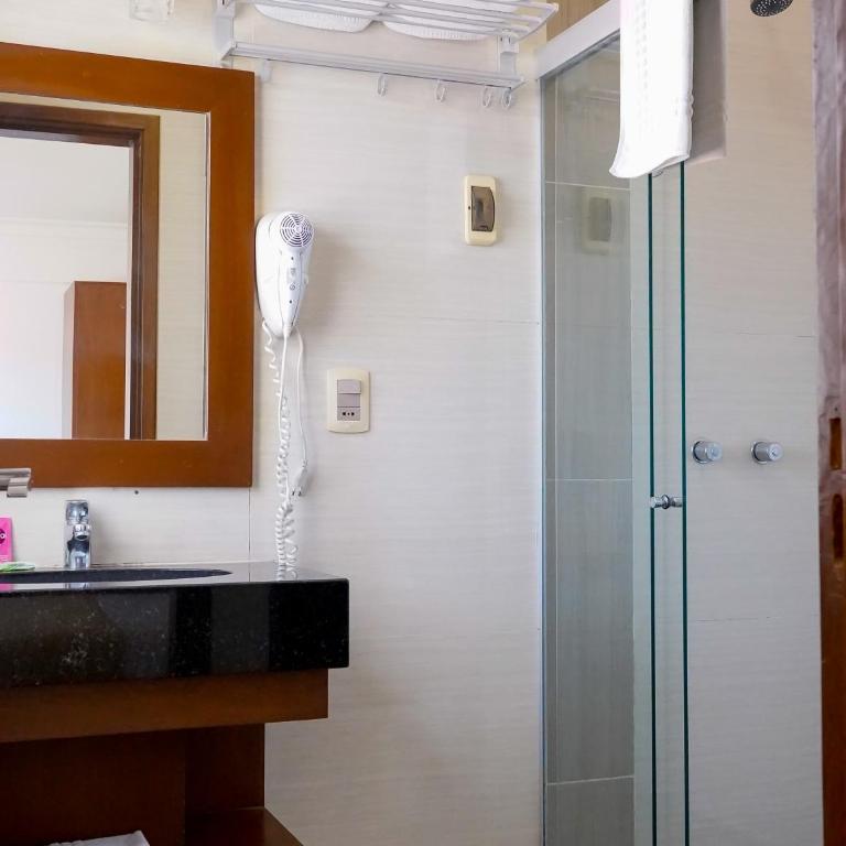 Prince Hotel - Triple Room - 3