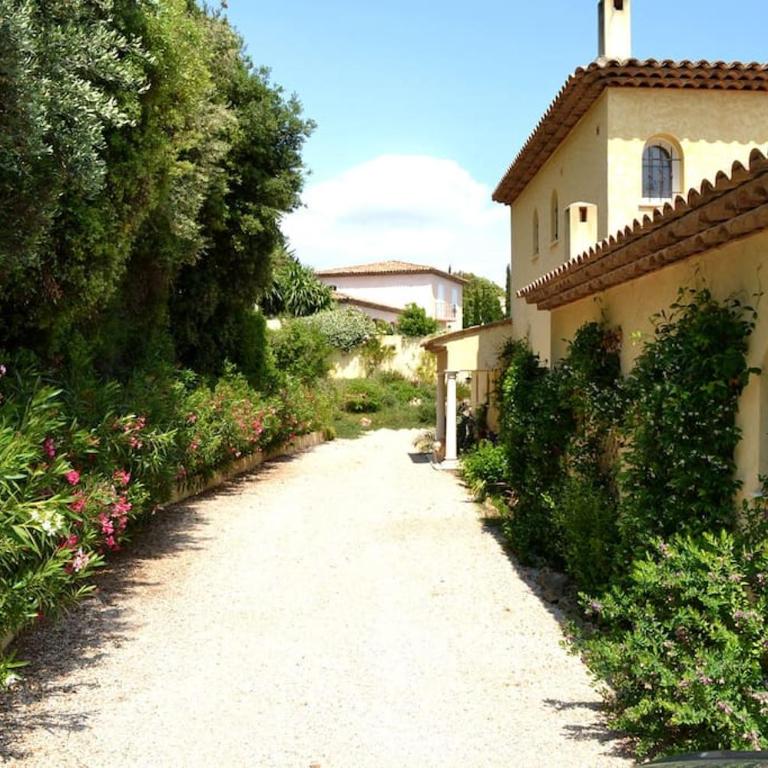 Villa Grasse vue mer exceptionnelle 8P piscine intérieure - Villa - 31