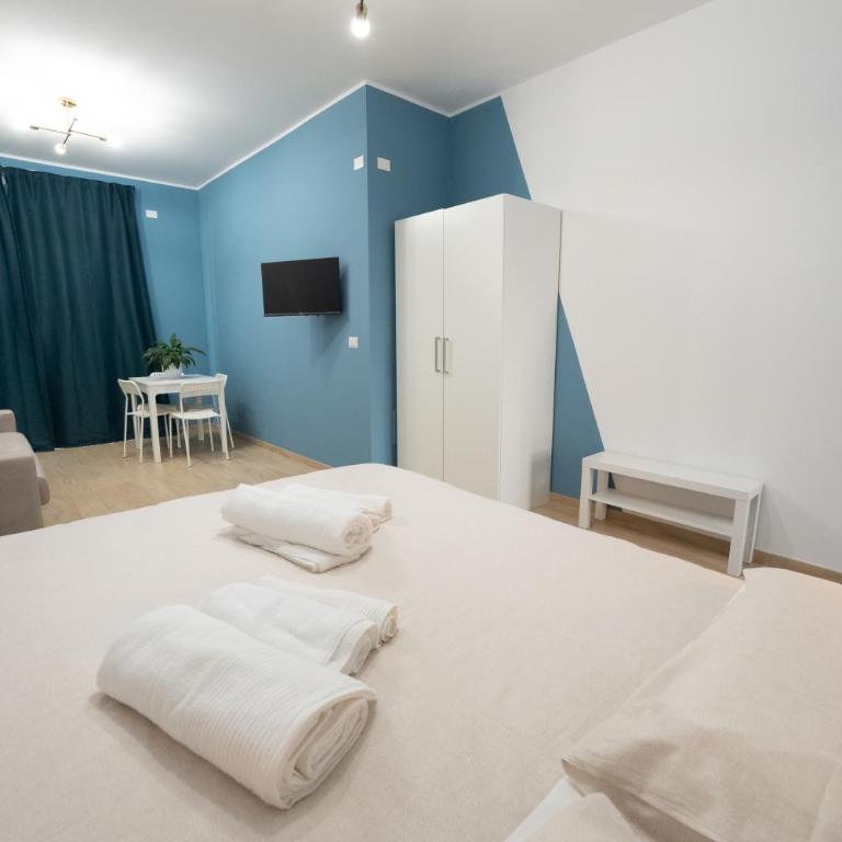 PALAZZO ENNIO - Large Double Room - 6